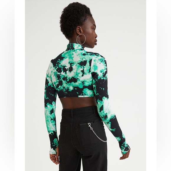 No Fear x H&M Long-sleeved Crop Top - Size Medium - Picture 3 of 16